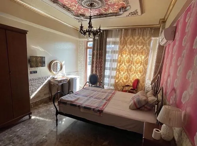 Hotel Dilek & Cafe Provincia di Istanbul