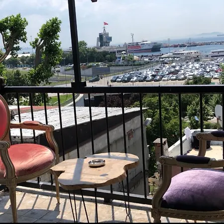 Dilek Hotel&cafe Otel 3*