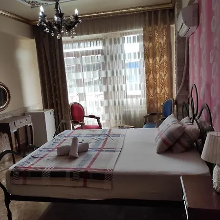 Отель Dilek & Cafe 3*